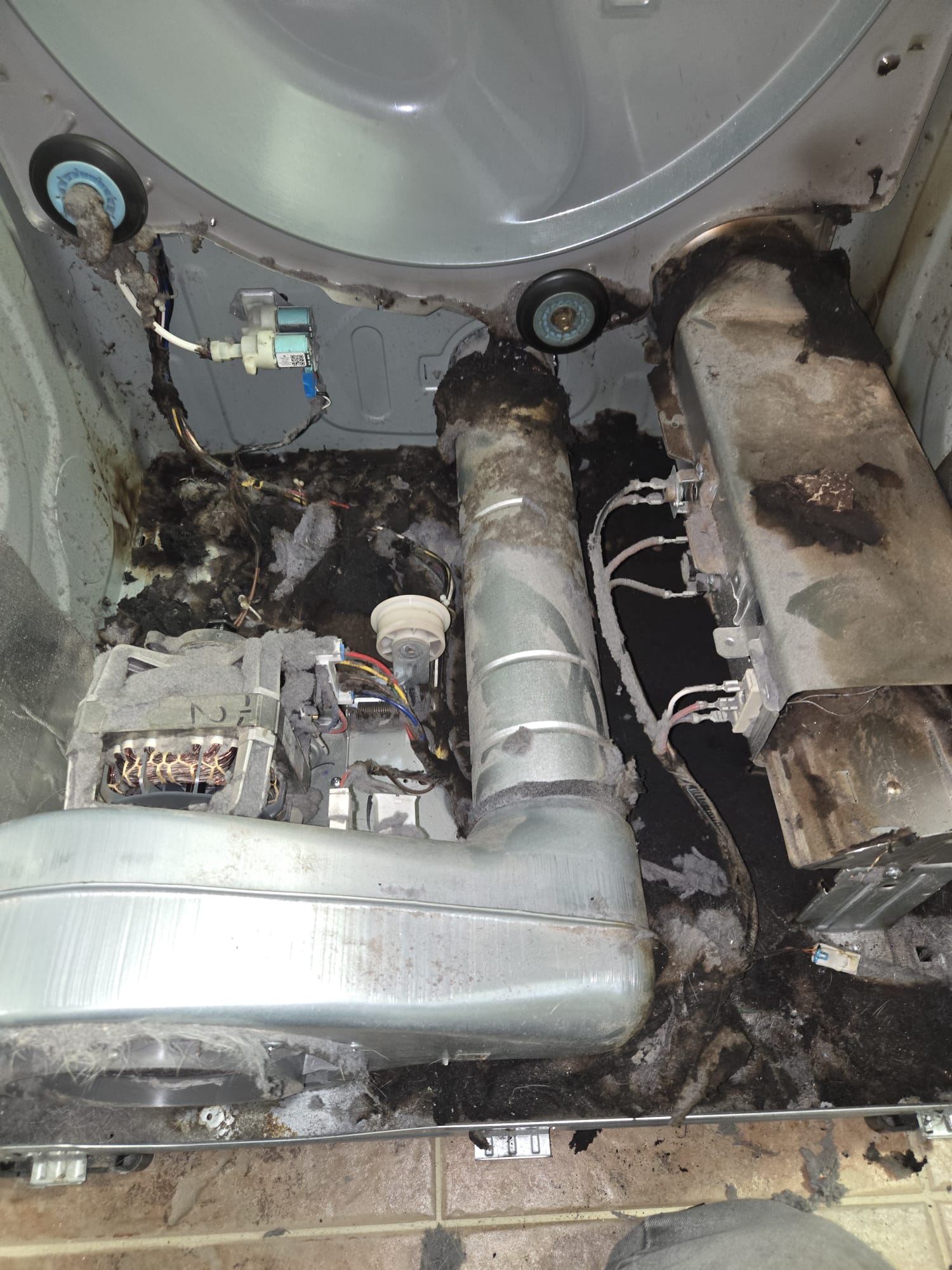 Dryer fire hazard lint buildup cleaned